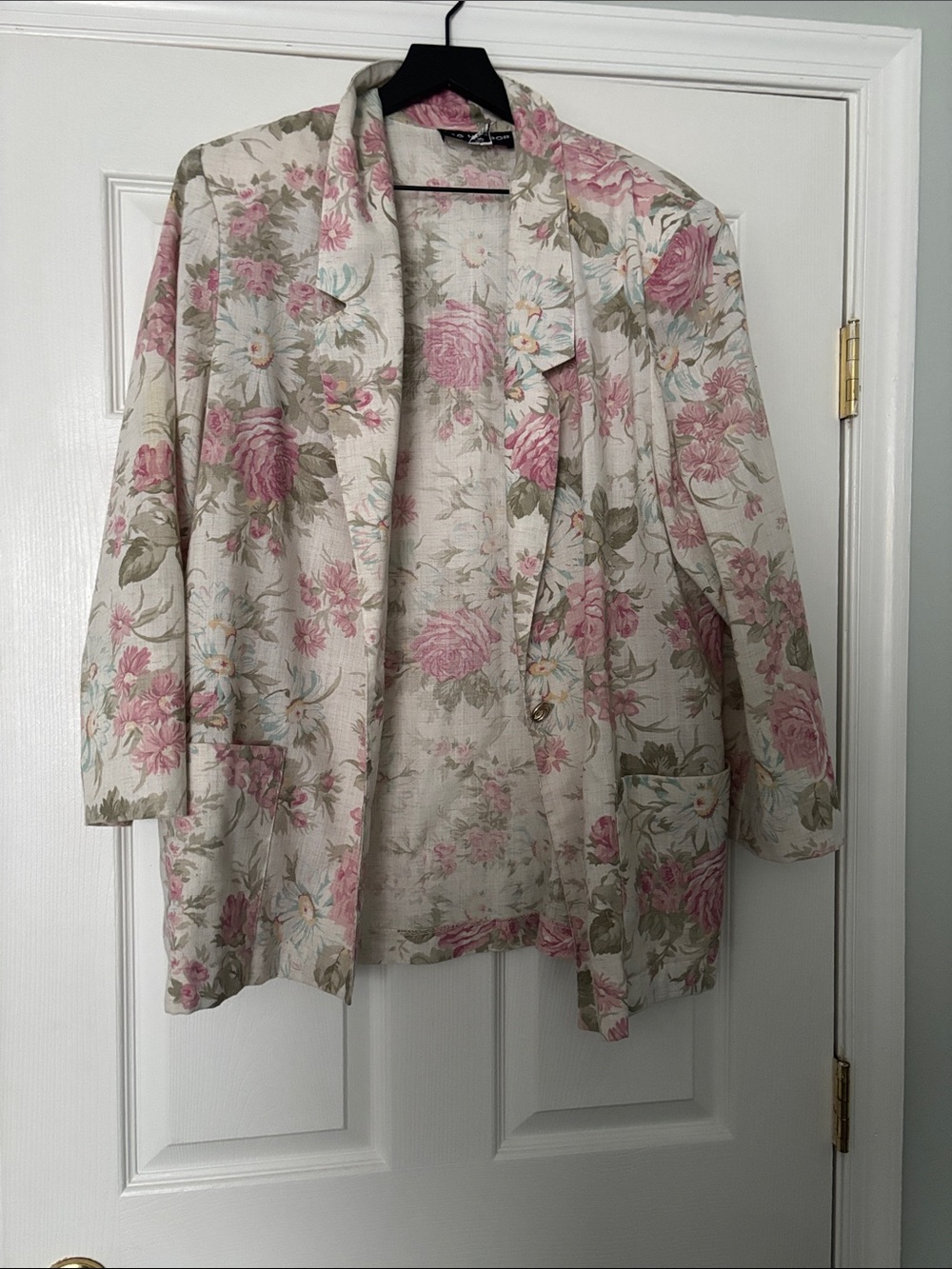 Sag Harbor Cream Jacket with Pink Floral Print